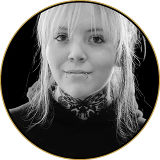 Sharlotte, female tattoo apprentice at Earth’s Edge Tattoo & Body Piercing in Winston-Salem, NC